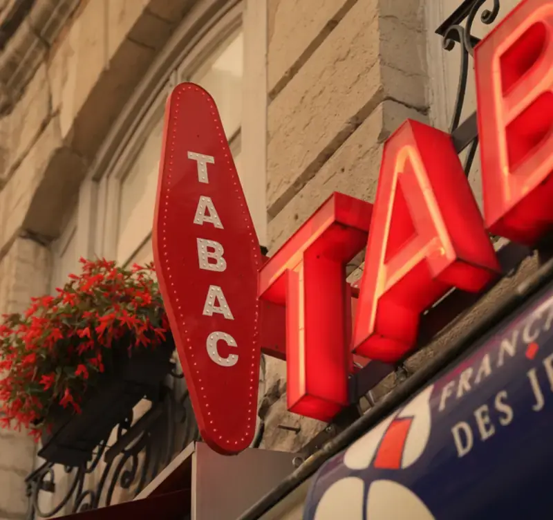 Rideau Métallique Buraliste Drancy : Guide Complet 2025