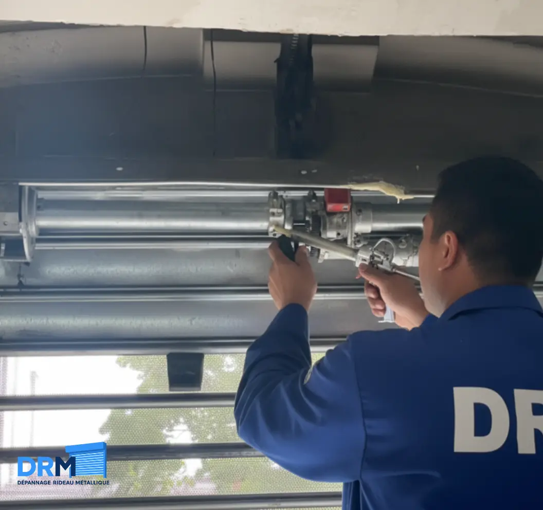 Entretien rideau métallique - Maintenance préventive à Saint-Denis - DRM Saint-Denis